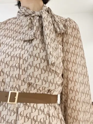 GRACE CONTINENTAL The Banquet yuri コーディネート画像