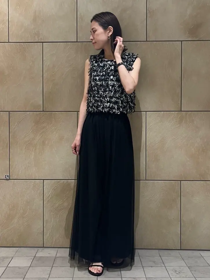 GRACE CONTINENTAL The Banquet 亀田 未希 コーディネート画像