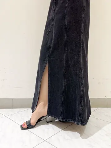 GRACE CONTINENTAL The Banquet yuri コーディネート画像