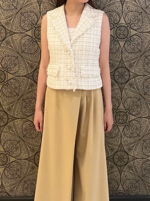 GRACE CONTINENTAL The Banquet 赤坂 梨来 コーディネート画像