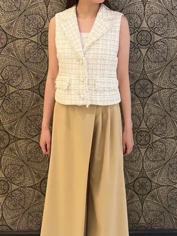 GRACE CONTINENTAL The Banquet 赤坂 梨来 コーディネート画像