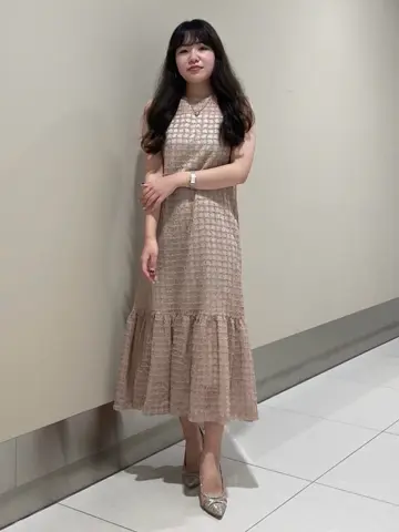 GRACE CONTINENTAL The Banquet 松原 明音 コーディネート画像