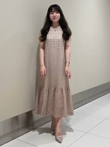 GRACE CONTINENTAL The Banquet 松原 明音 コーディネート画像