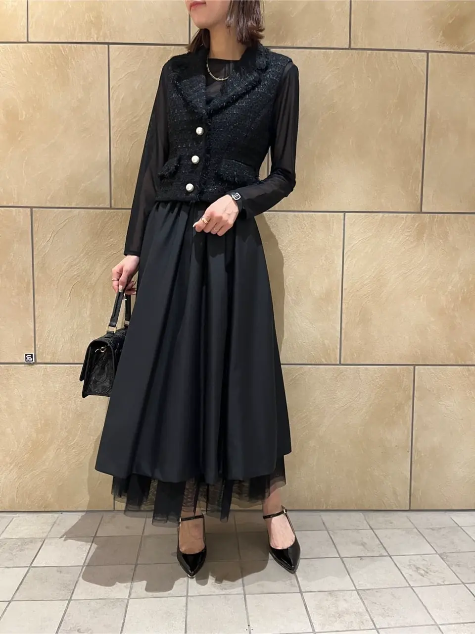 GRACE CONTINENTAL The Banquet 亀田 未希 コーディネート画像