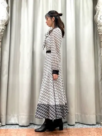 GRACE CONTINENTAL The Banquet eri コーディネート画像