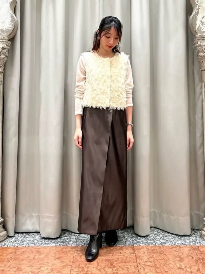 GRACE CONTINENTAL The Banquet eri コーディネート画像