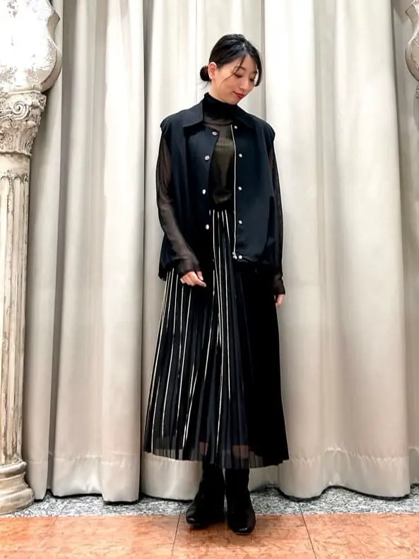 GRACE CONTINENTAL The Banquet eri コーディネート画像