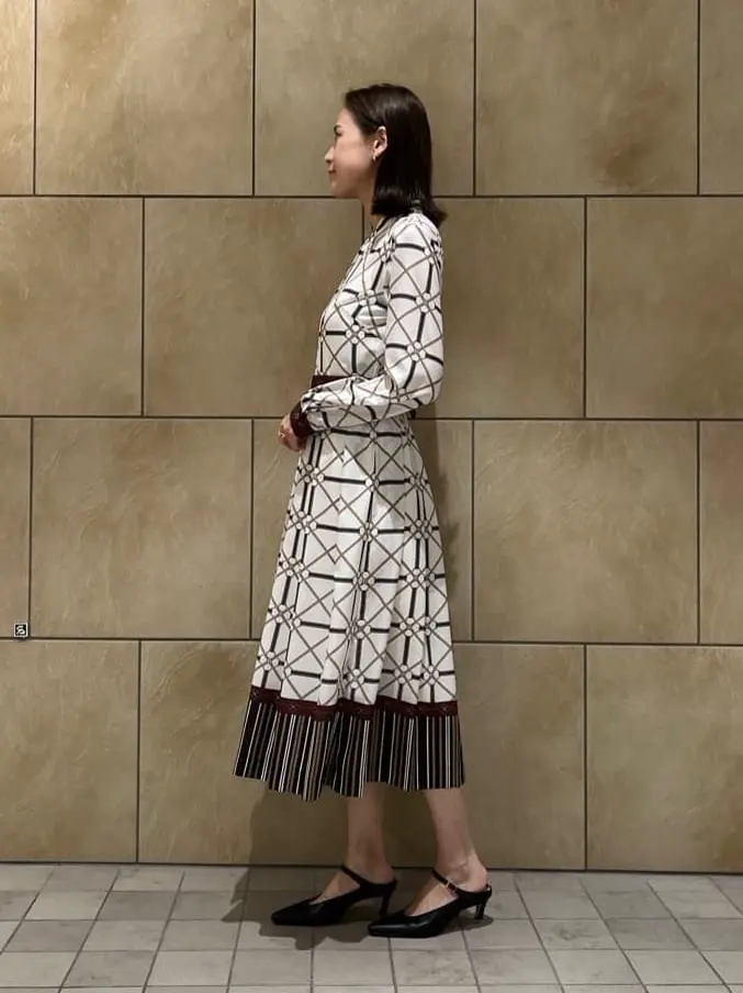 GRACE CONTINENTAL The Banquet 亀田 未希 コーディネート画像