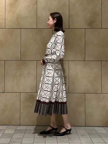 GRACE CONTINENTAL The Banquet 亀田 未希 コーディネート画像