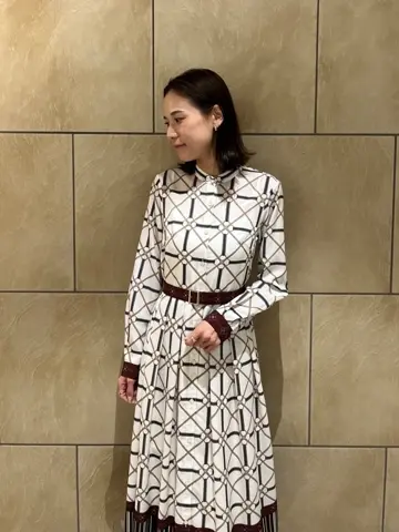 GRACE CONTINENTAL The Banquet 亀田 未希 コーディネート画像