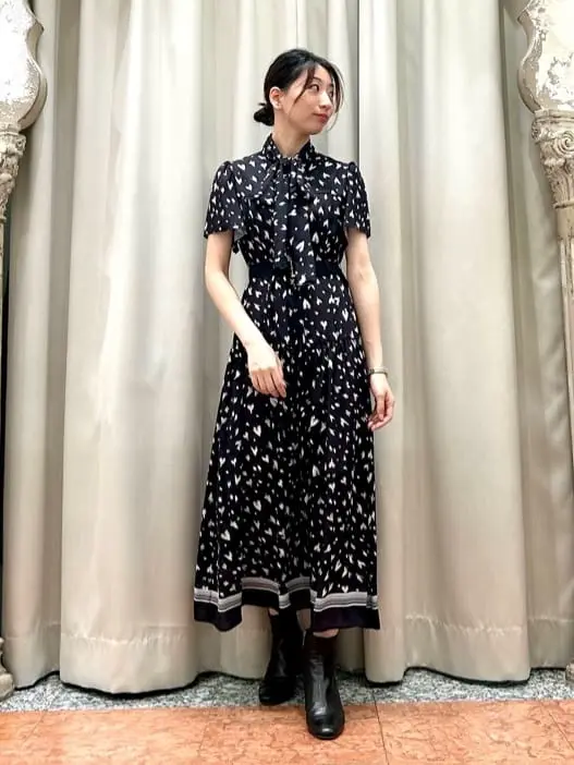 GRACE CONTINENTAL The Banquet eri コーディネート画像