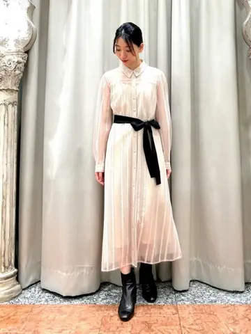 GRACE CONTINENTAL The Banquet eri コーディネート画像