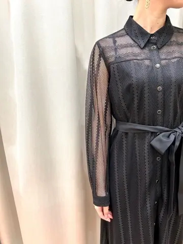 GRACE CONTINENTAL The Banquet eri コーディネート画像