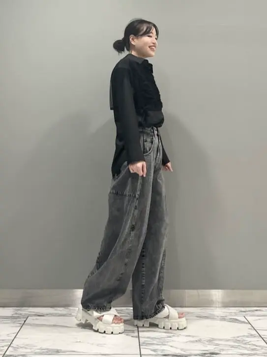 GRACE CONTINENTAL The Banquet 関谷　真琴 コーディネート画像