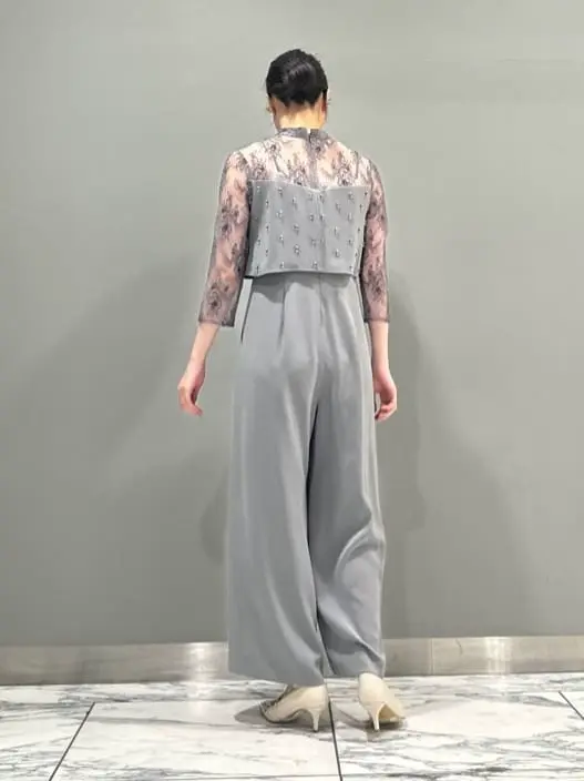 GRACE CONTINENTAL The Banquet 関谷　真琴 コーディネート画像