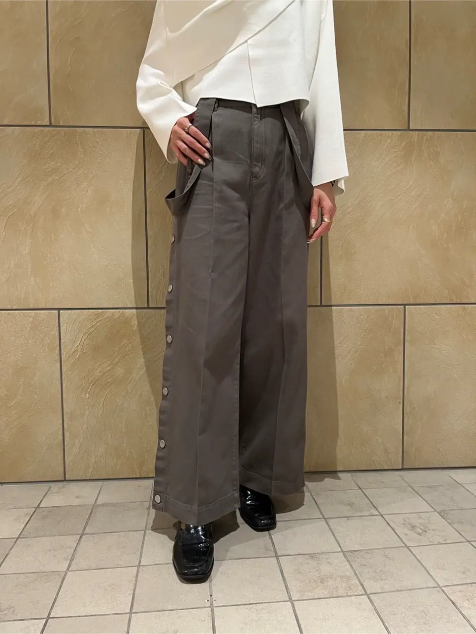 GRACE CONTINENTAL The Banquet 亀田 未希 コーディネート画像