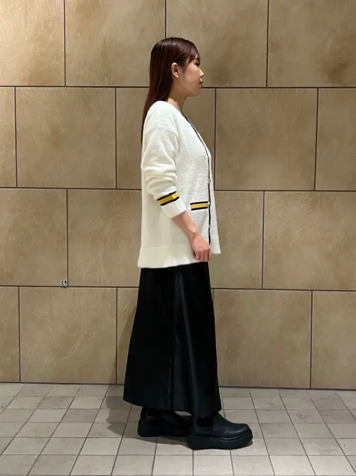 GRACE CONTINENTAL The Banquet 赤坂 梨来 コーディネート画像