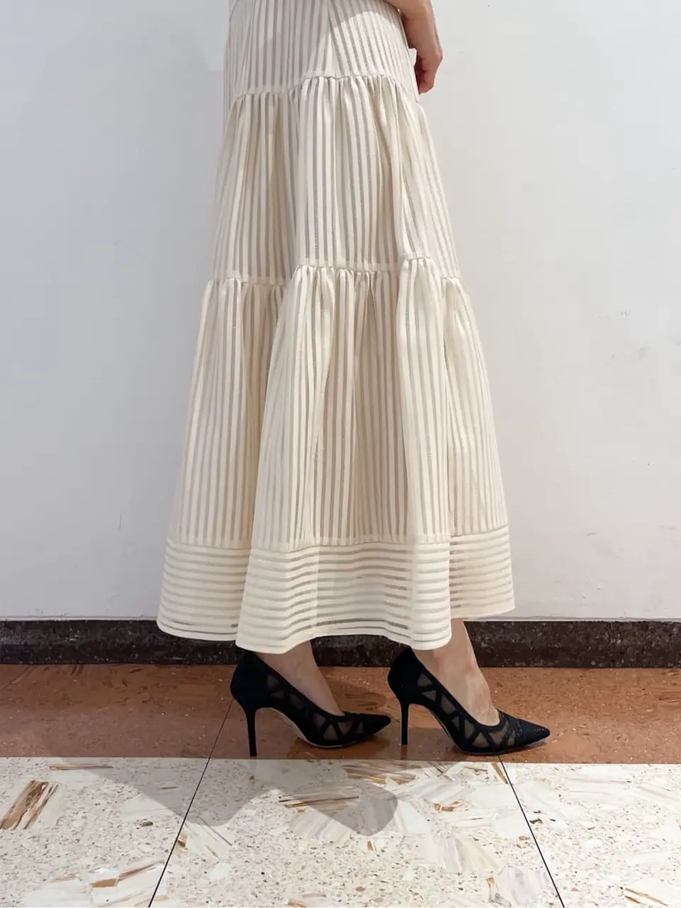 GRACE CONTINENTAL The Banquet yuri コーディネート画像