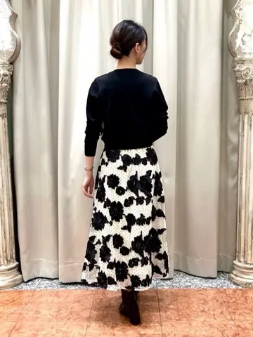 GRACE CONTINENTAL The Banquet eri コーディネート画像