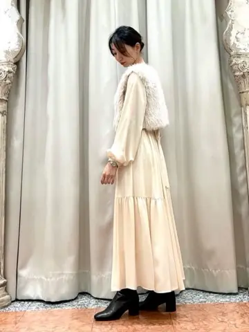 GRACE CONTINENTAL The Banquet eri コーディネート画像