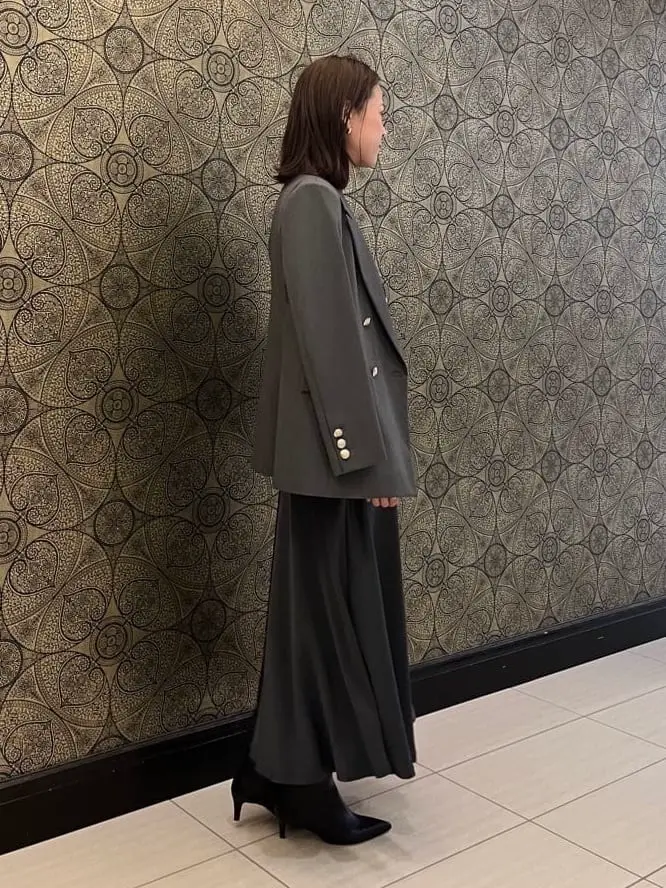 GRACE CONTINENTAL The Banquet 亀田 未希 コーディネート画像