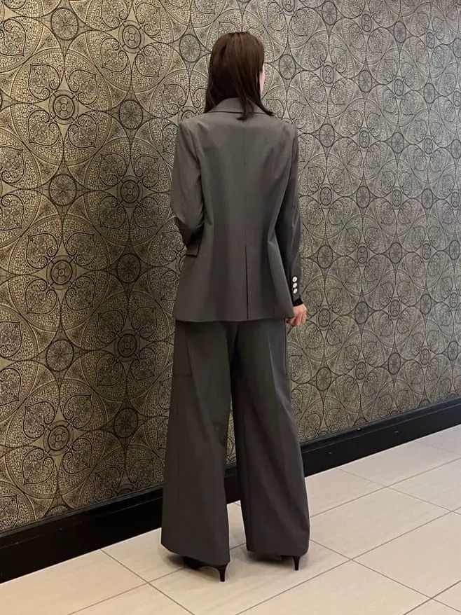 GRACE CONTINENTAL The Banquet 亀田 未希 コーディネート画像