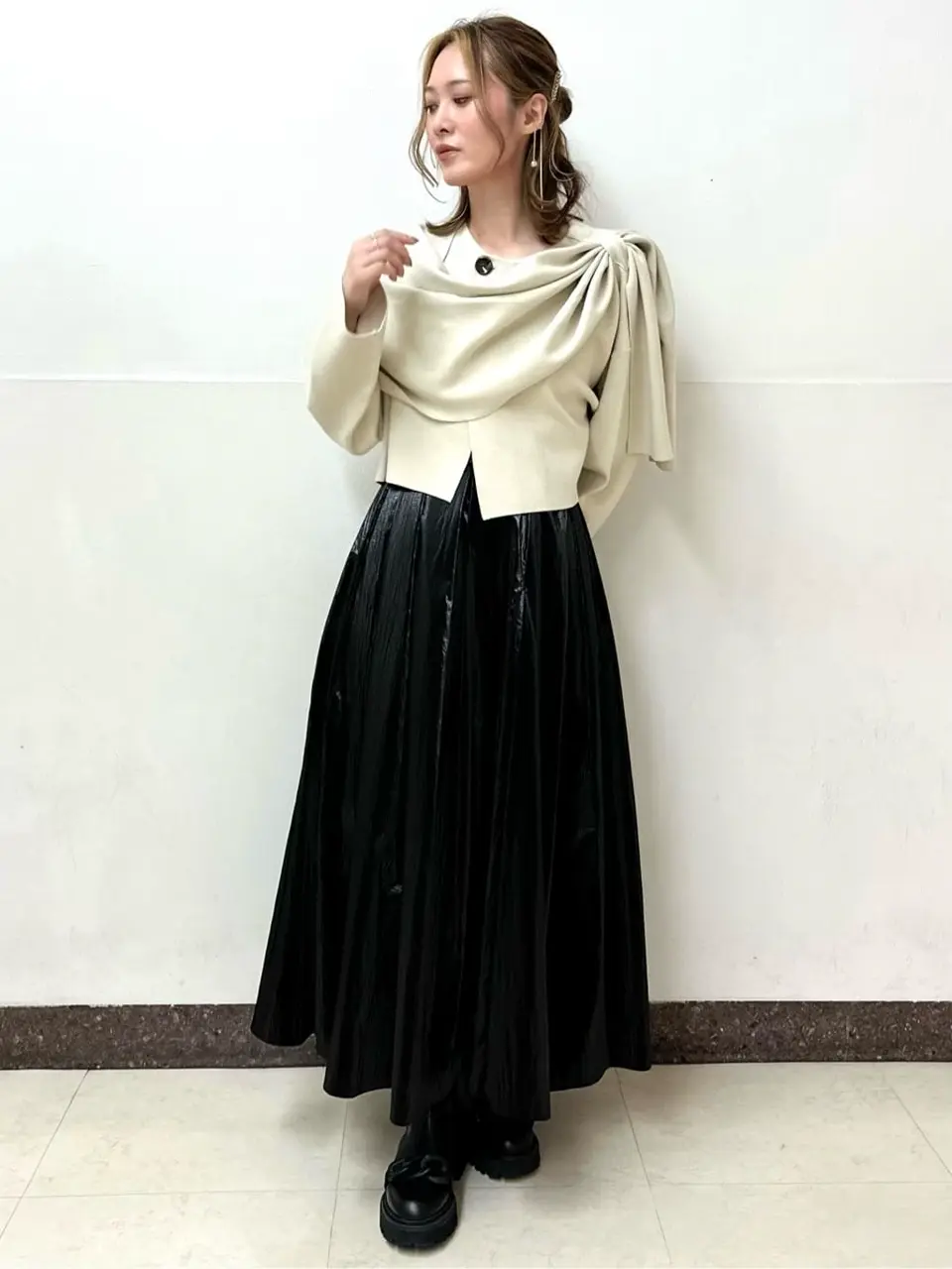 GRACE CONTINENTAL The Banquet Kogane. コーディネート画像