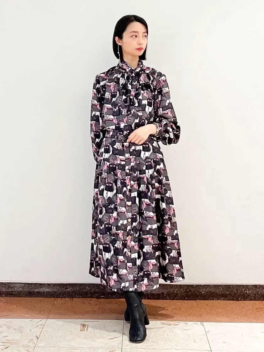 GRACE CONTINENTAL The Banquet yuri コーディネート画像