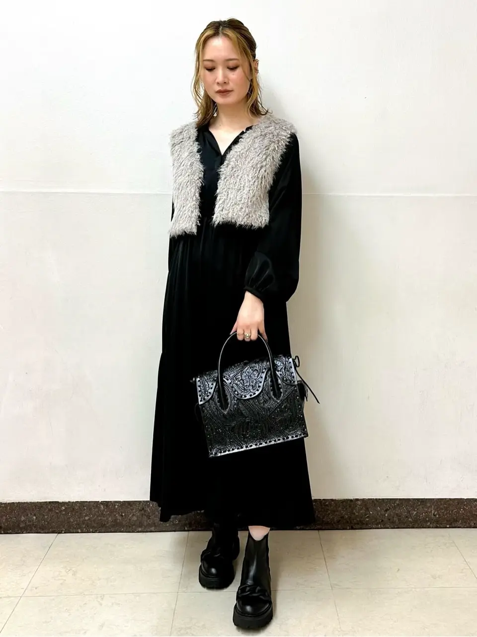 GRACE CONTINENTAL The Banquet Kogane. コーディネート画像