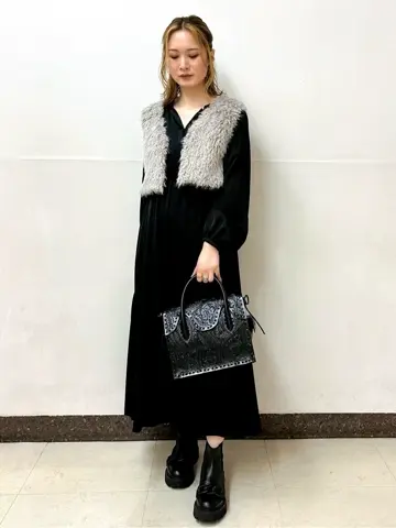 GRACE CONTINENTAL The Banquet Kogane. コーディネート画像