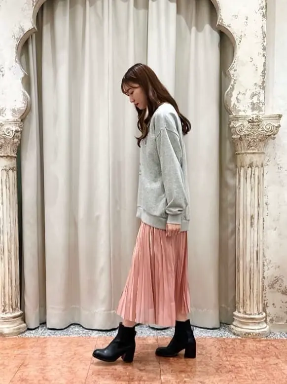 GRACE CONTINENTAL The Banquet 遠藤　みずき コーディネート画像