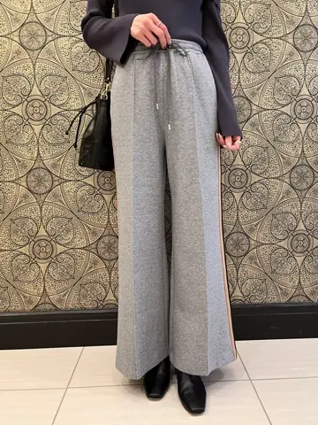 GRACE CONTINENTAL The Banquet 亀田 未希 コーディネート画像