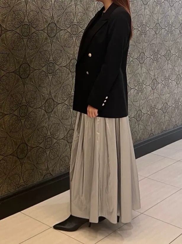 GRACE CONTINENTAL The Banquet 赤坂 梨来 コーディネート画像