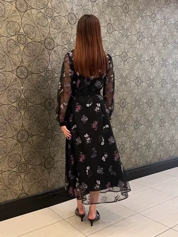 GRACE CONTINENTAL The Banquet 赤坂 梨来 コーディネート画像