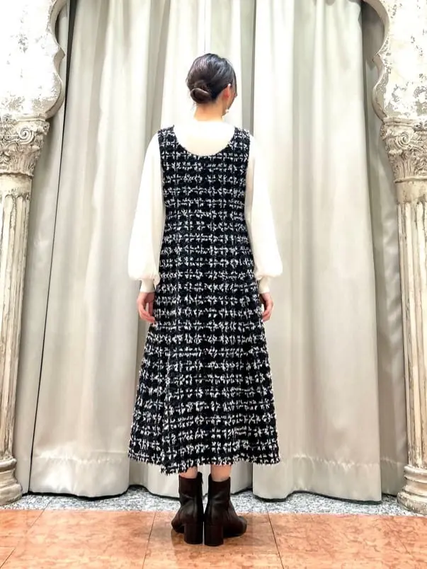 GRACE CONTINENTAL The Banquet eri コーディネート画像