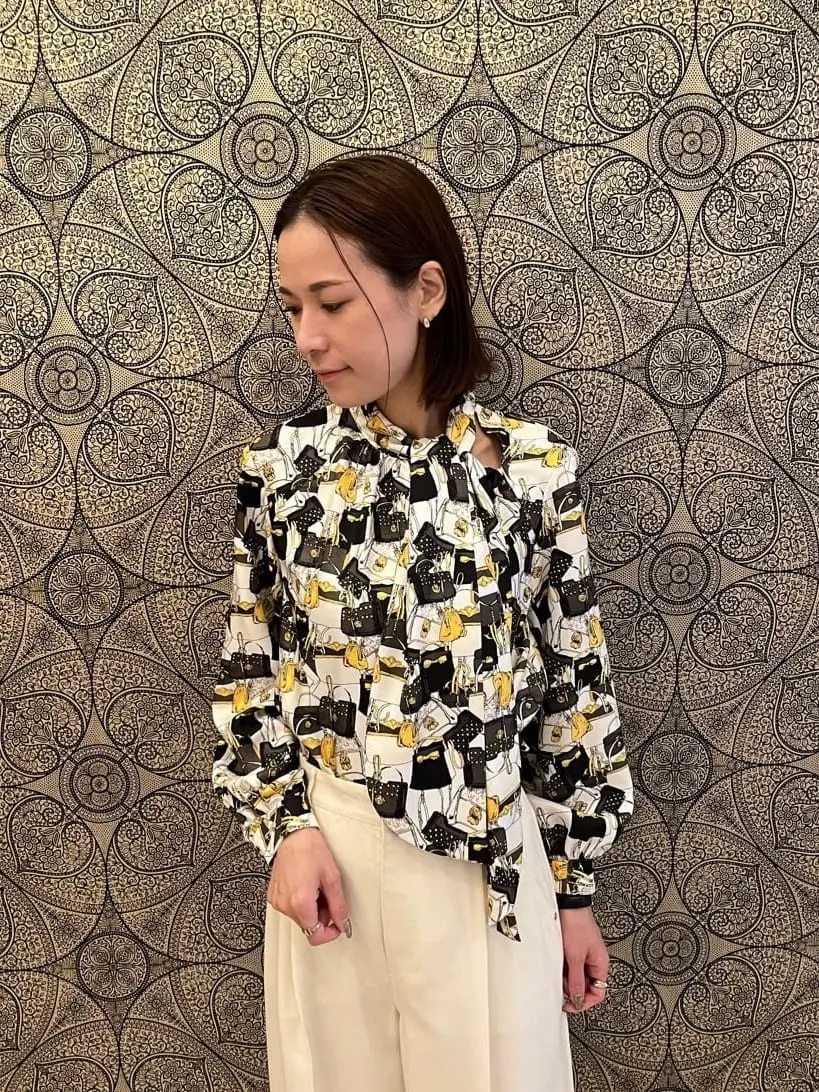 GRACE CONTINENTAL The Banquet 亀田 未希 コーディネート画像