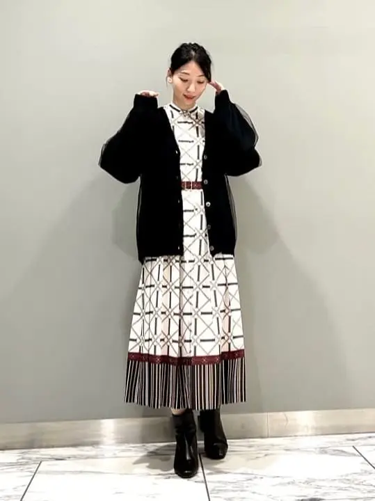 GRACE CONTINENTAL The Banquet eri コーディネート画像