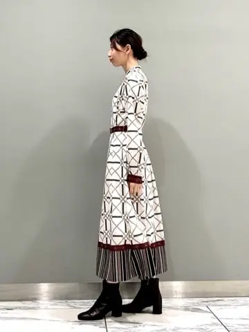 GRACE CONTINENTAL The Banquet eri コーディネート画像