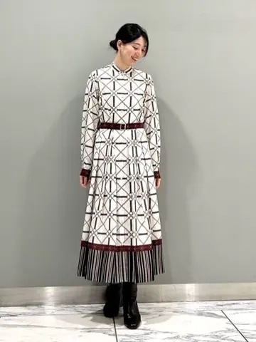 GRACE CONTINENTAL The Banquet eri コーディネート画像