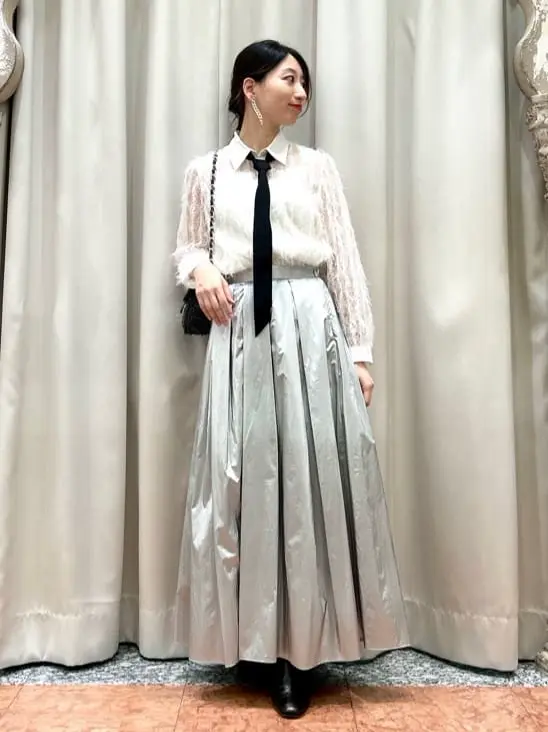 GRACE CONTINENTAL The Banquet eri コーディネート画像