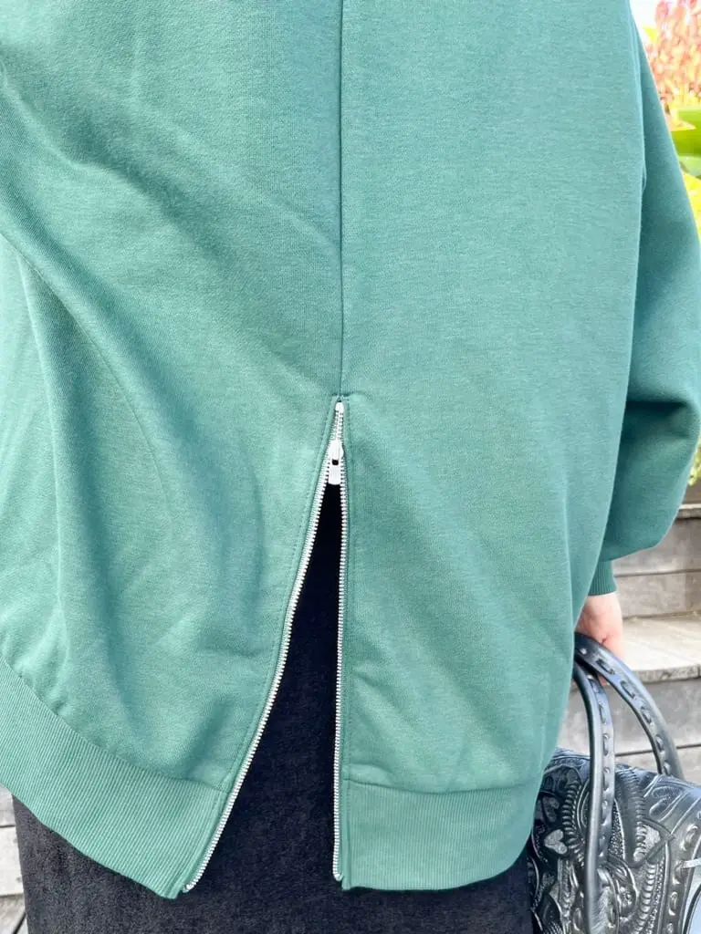 GRACE CONTINENTAL The Banquet yuri コーディネート画像