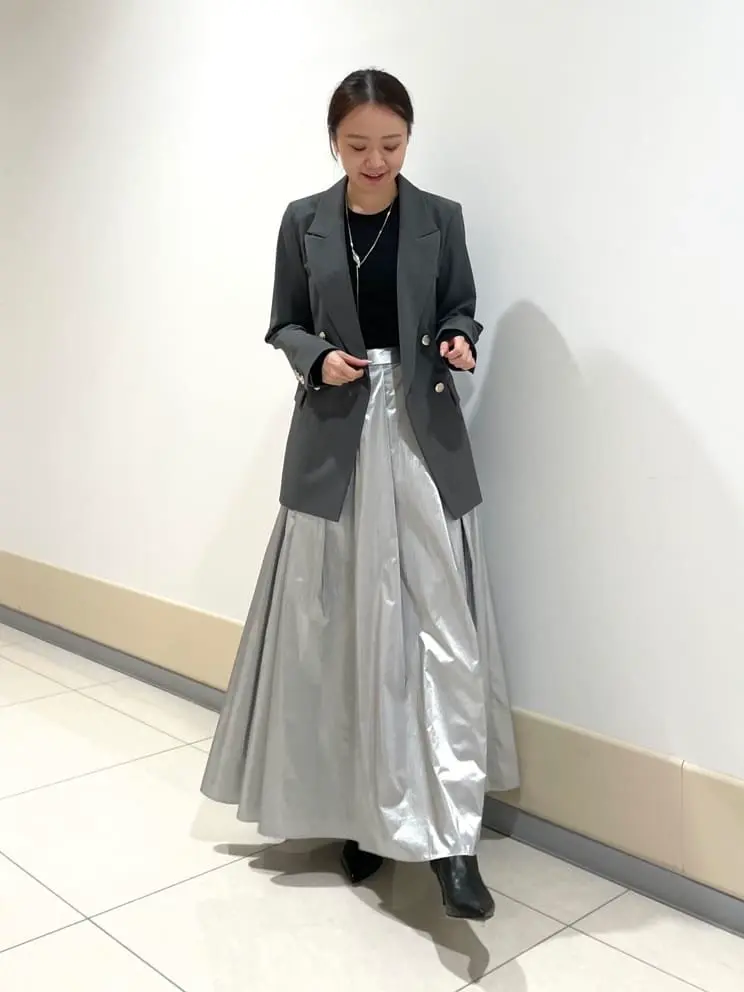 GRACE CONTINENTAL The Banquet Suzuka コーディネート画像