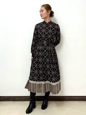 GRACE CONTINENTAL The Banquet Kogane. コーディネート画像