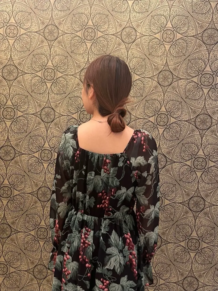 GRACE CONTINENTAL The Banquet 赤坂 梨来 コーディネート画像