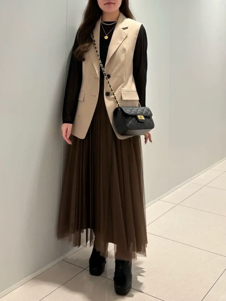 GRACE CONTINENTAL The Banquet 松原 明音 コーディネート画像