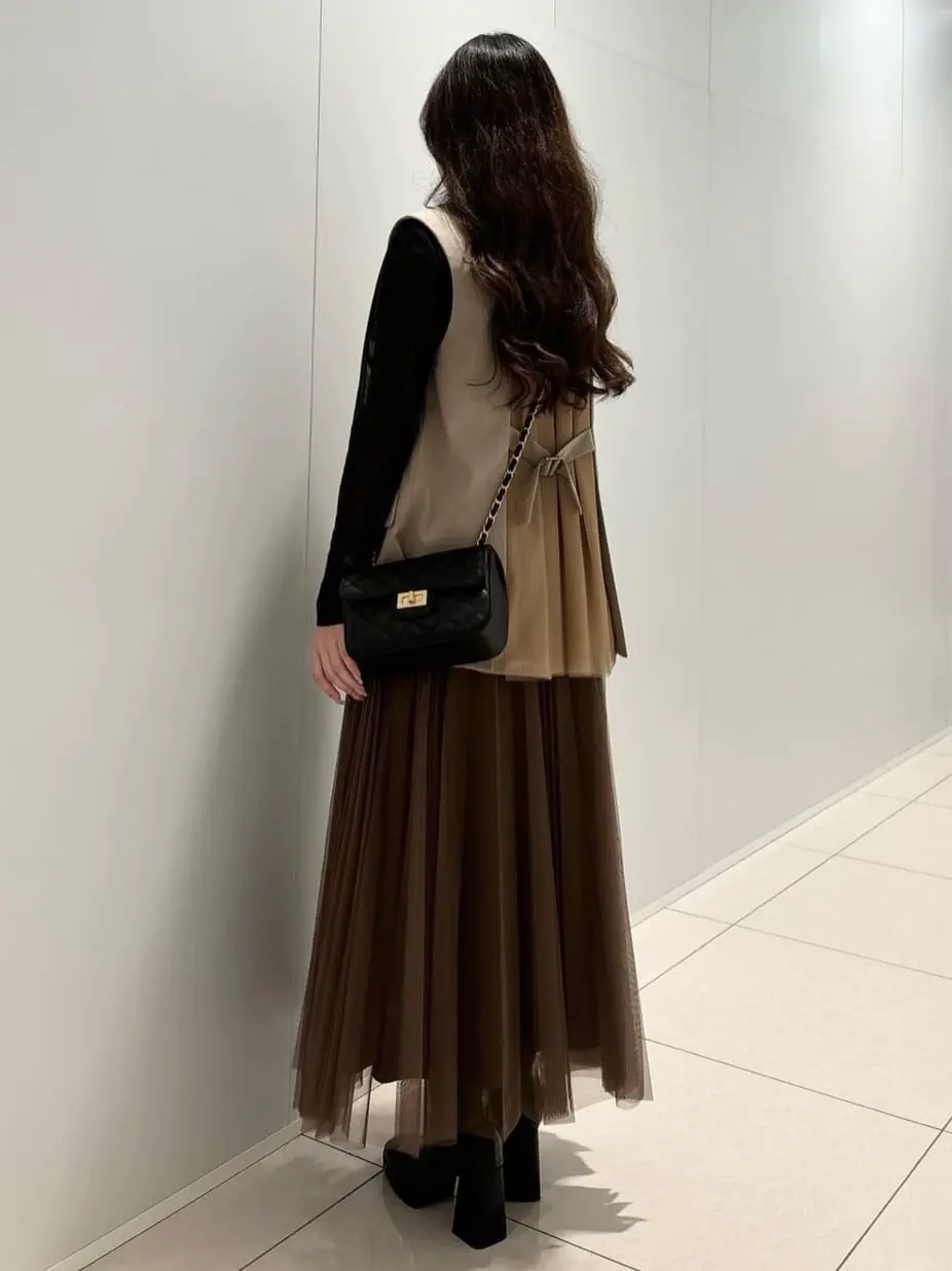 GRACE CONTINENTAL The Banquet 松原 明音 コーディネート画像