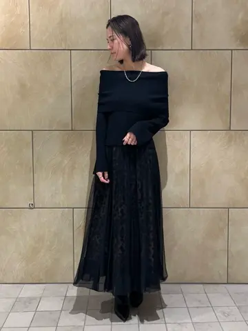 GRACE CONTINENTAL The Banquet 亀田 未希 コーディネート画像