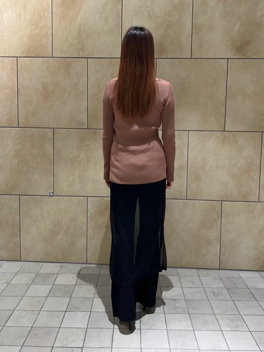 GRACE CONTINENTAL The Banquet 赤坂 梨来 コーディネート画像