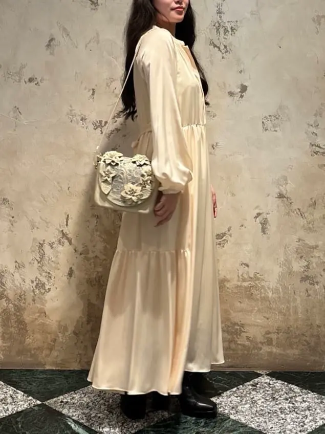 GRACE CONTINENTAL The Banquet 松原 明音 コーディネート画像