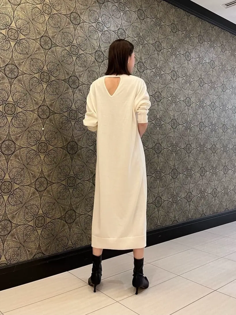 GRACE CONTINENTAL The Banquet 亀田 未希 コーディネート画像